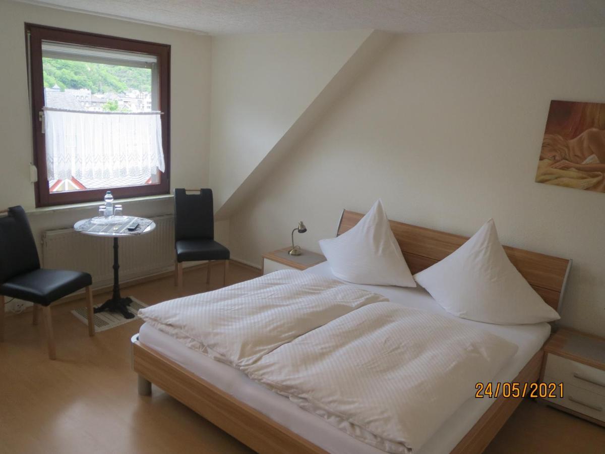 Hotel Und Gaestehaus Gute Quelle Cochem Zewnętrze zdjęcie