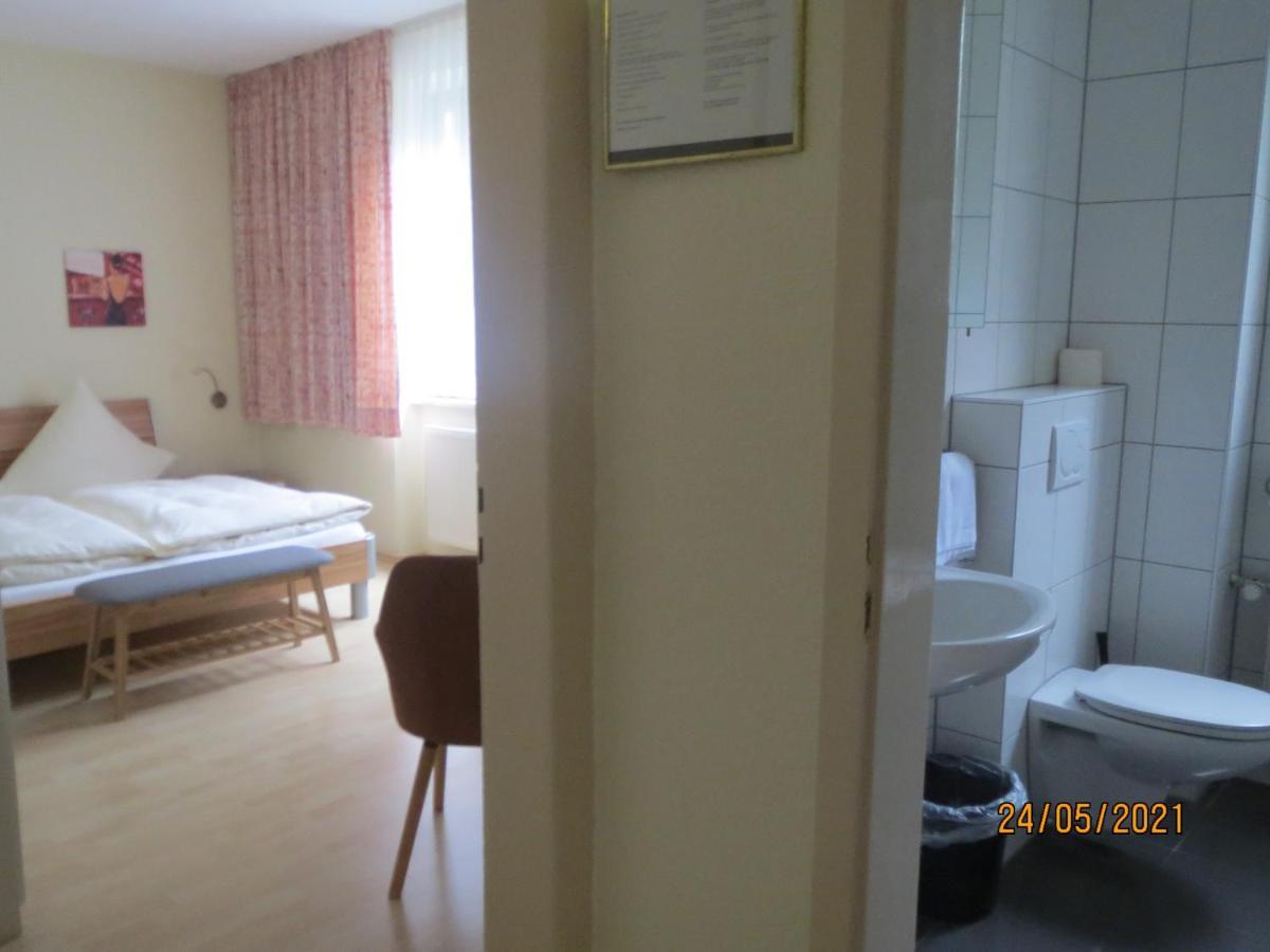 Hotel Und Gaestehaus Gute Quelle Cochem Zewnętrze zdjęcie