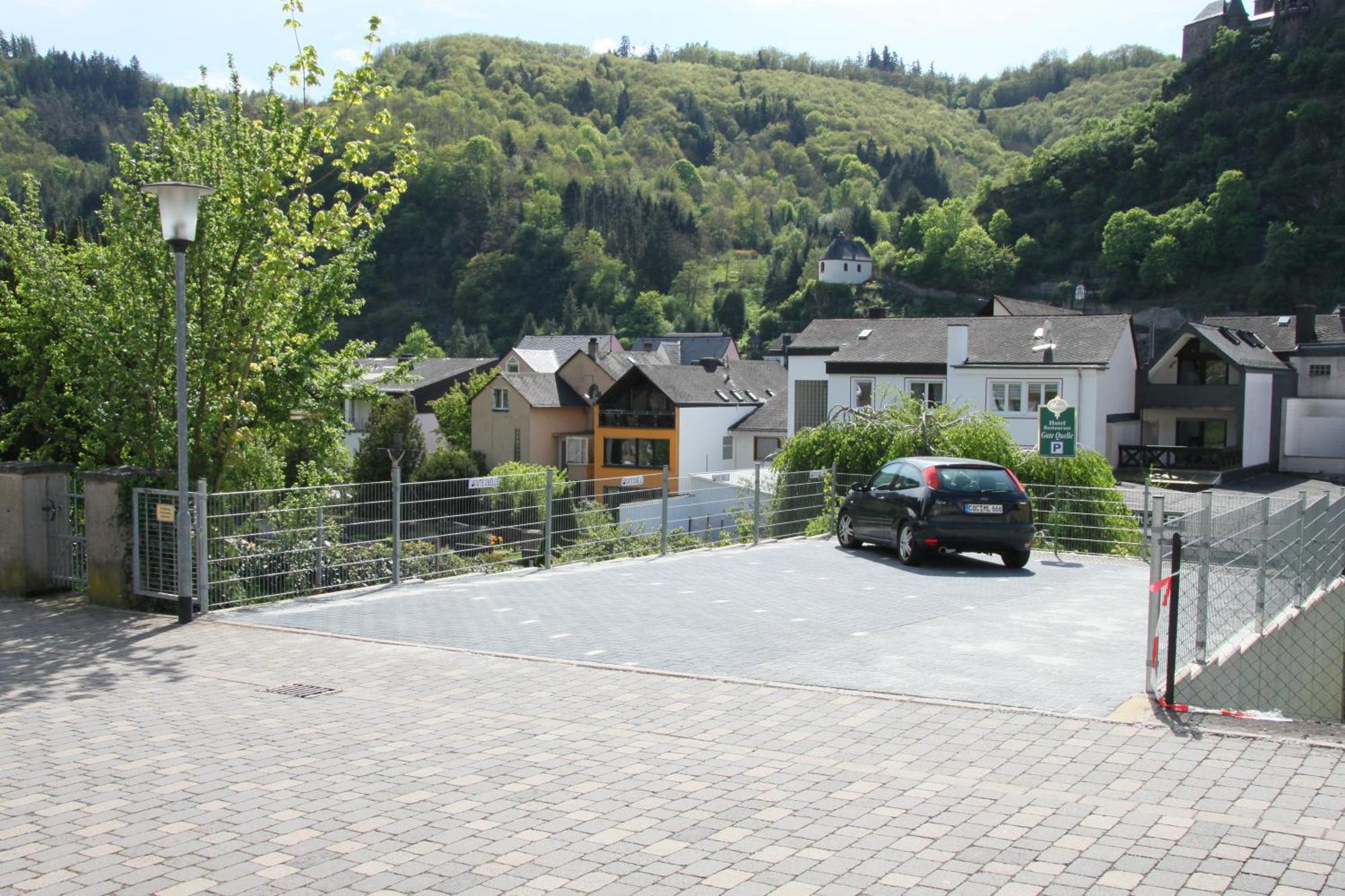 Hotel Und Gaestehaus Gute Quelle Cochem Zewnętrze zdjęcie