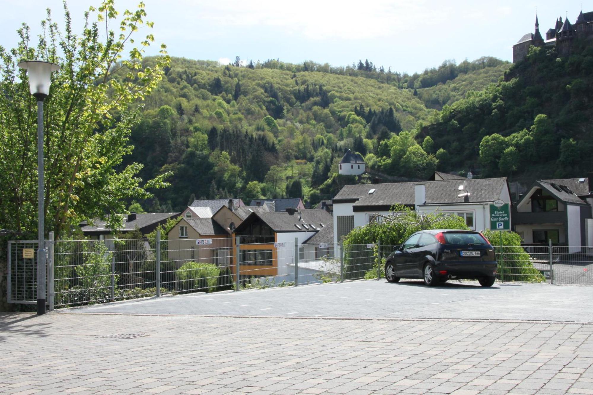Hotel Und Gaestehaus Gute Quelle Cochem Zewnętrze zdjęcie