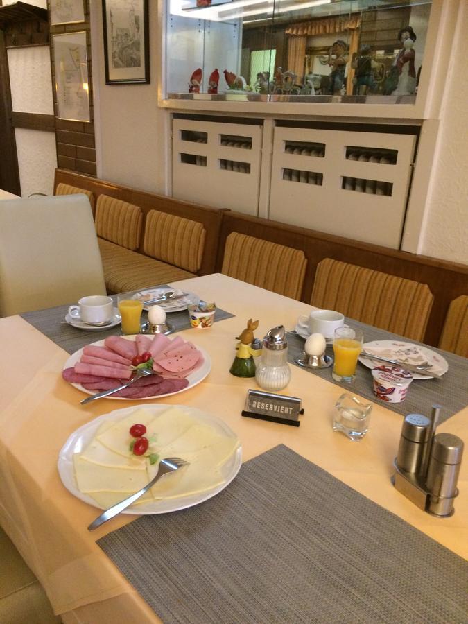 Hotel Und Gaestehaus Gute Quelle Cochem Zewnętrze zdjęcie